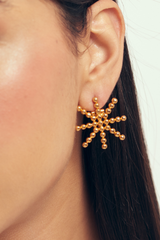 Vega studded earrings